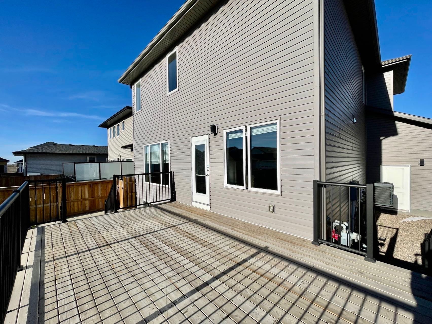 【林与唐地产】Aspen Ridge社区新上市房源2016年，1930尺，双层独栋，3室3卫三车库，二楼有Bonus Room，挂牌价$58.5万。 - 8