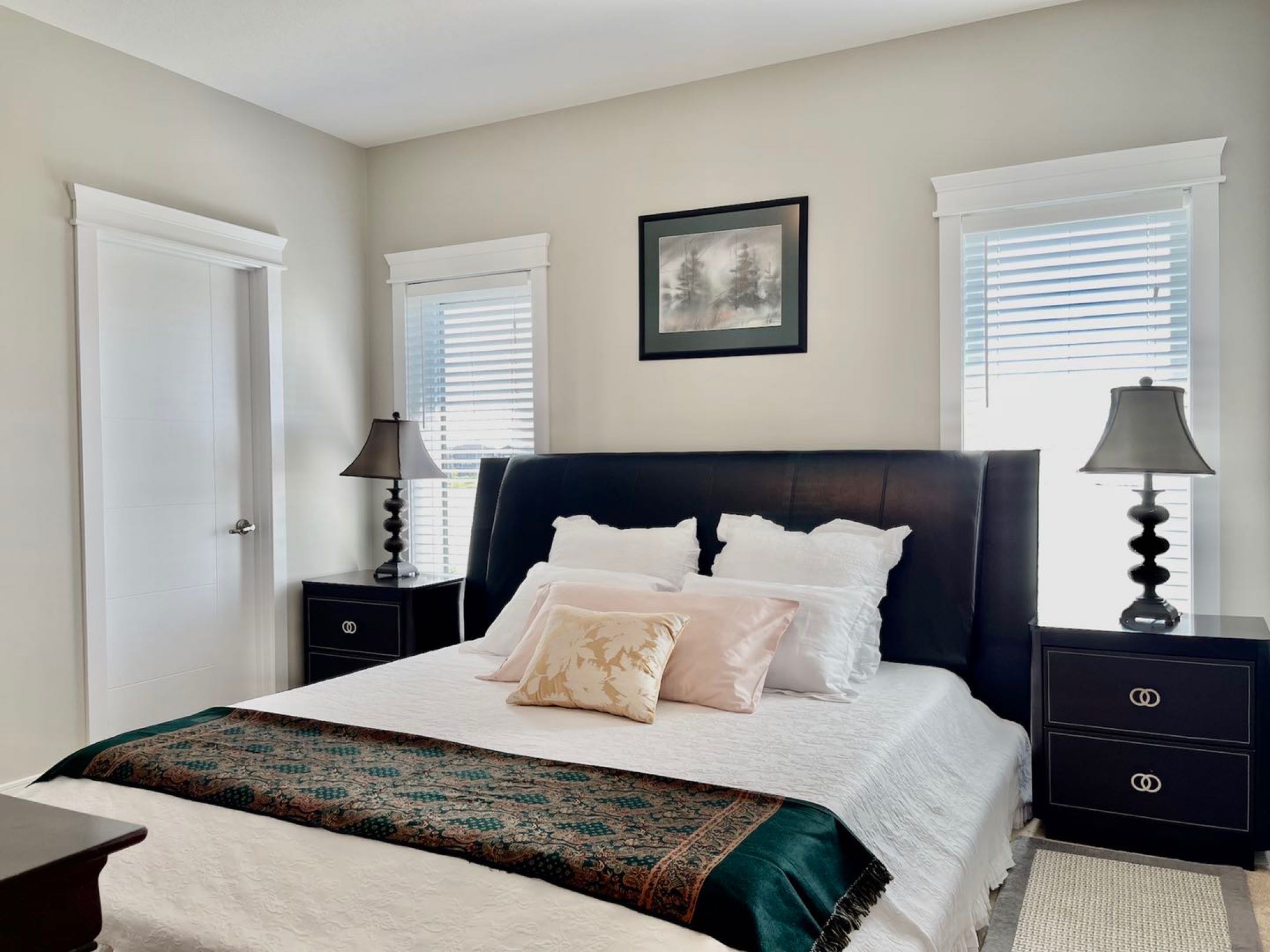 林与唐地产，Stonebridge成熟社区，无敌湖景双层独栋，Walkout步出式地下室，800米步行至Stonebridge小学, 2035尺，6室4卫双厨房！挂牌价$829,900. - 8