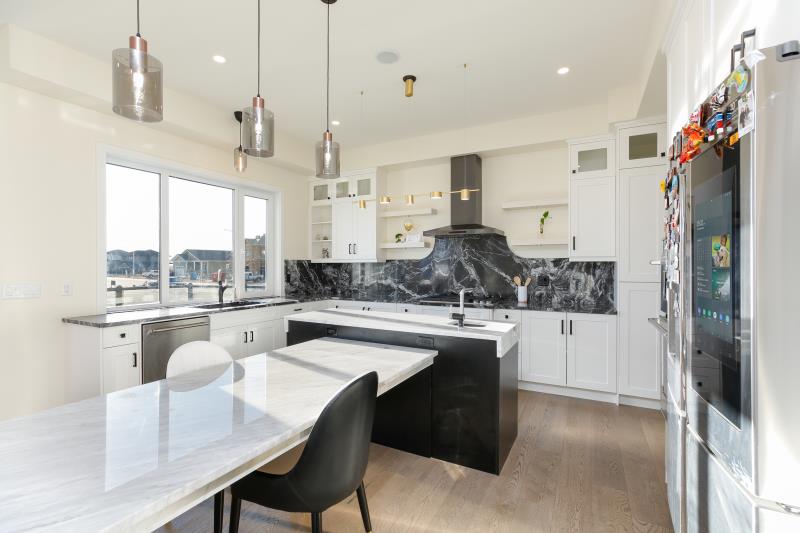 林与唐地产，Aspen Ridge社区2020年新建2531尺双层独栋出售，挂牌价$68.9万 - 4