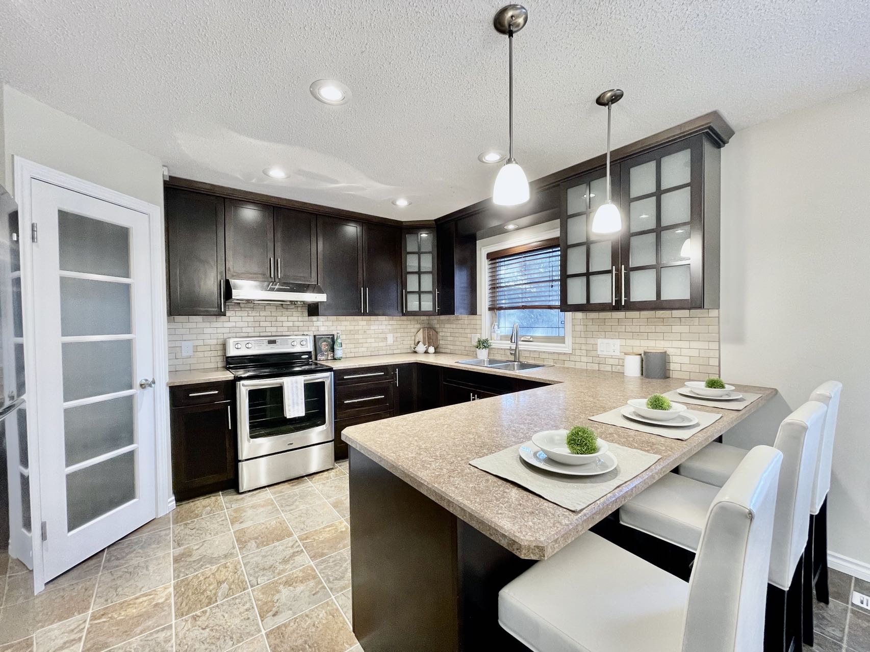 【萨屯房源出售】Lakeview小学对面1735尺5房独栋出售！ - 4