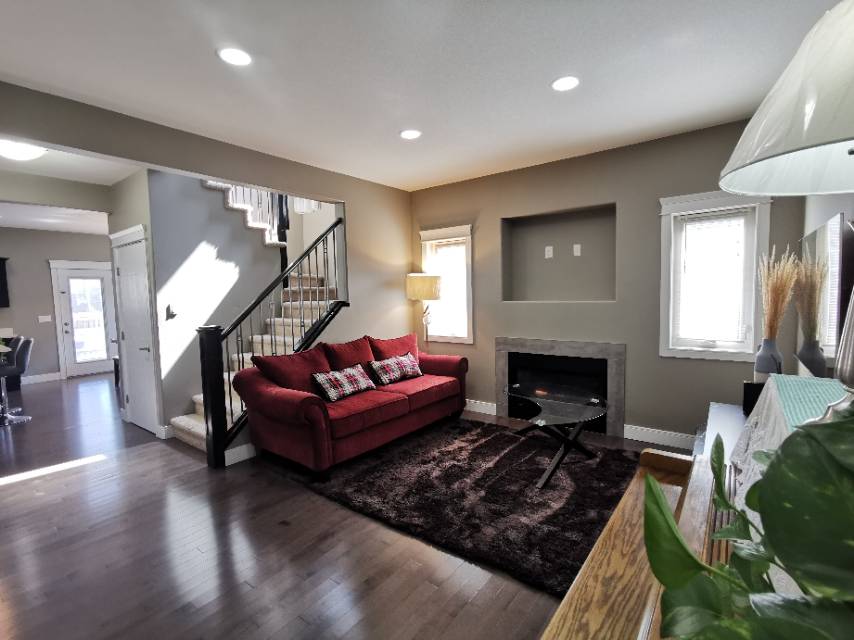 Stonebridge独栋挂牌出售-近小学-地下室已装修-性价比高 - 9