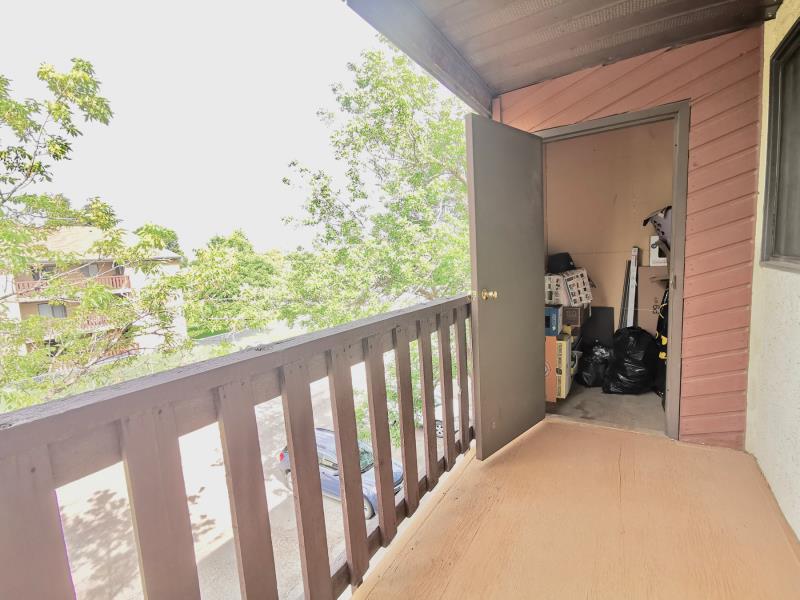 林与唐地产：8街2房1卫公寓出售，靠高尔夫球场和Centre Mall，挂牌价$12.99万 - 9