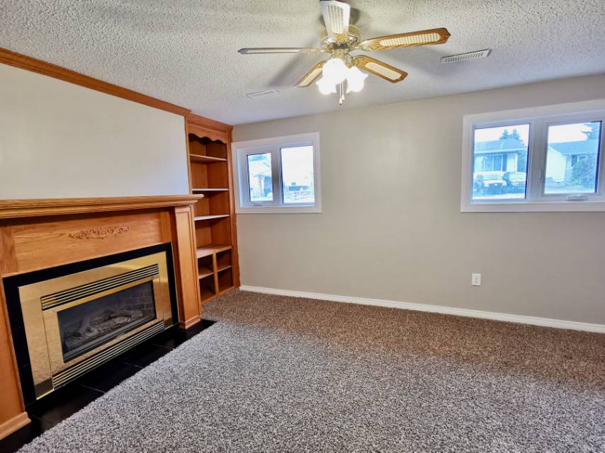 林与唐地产，Wildwood社区，4室3卫，全新装修四层错层结构独栋出售！ - 7