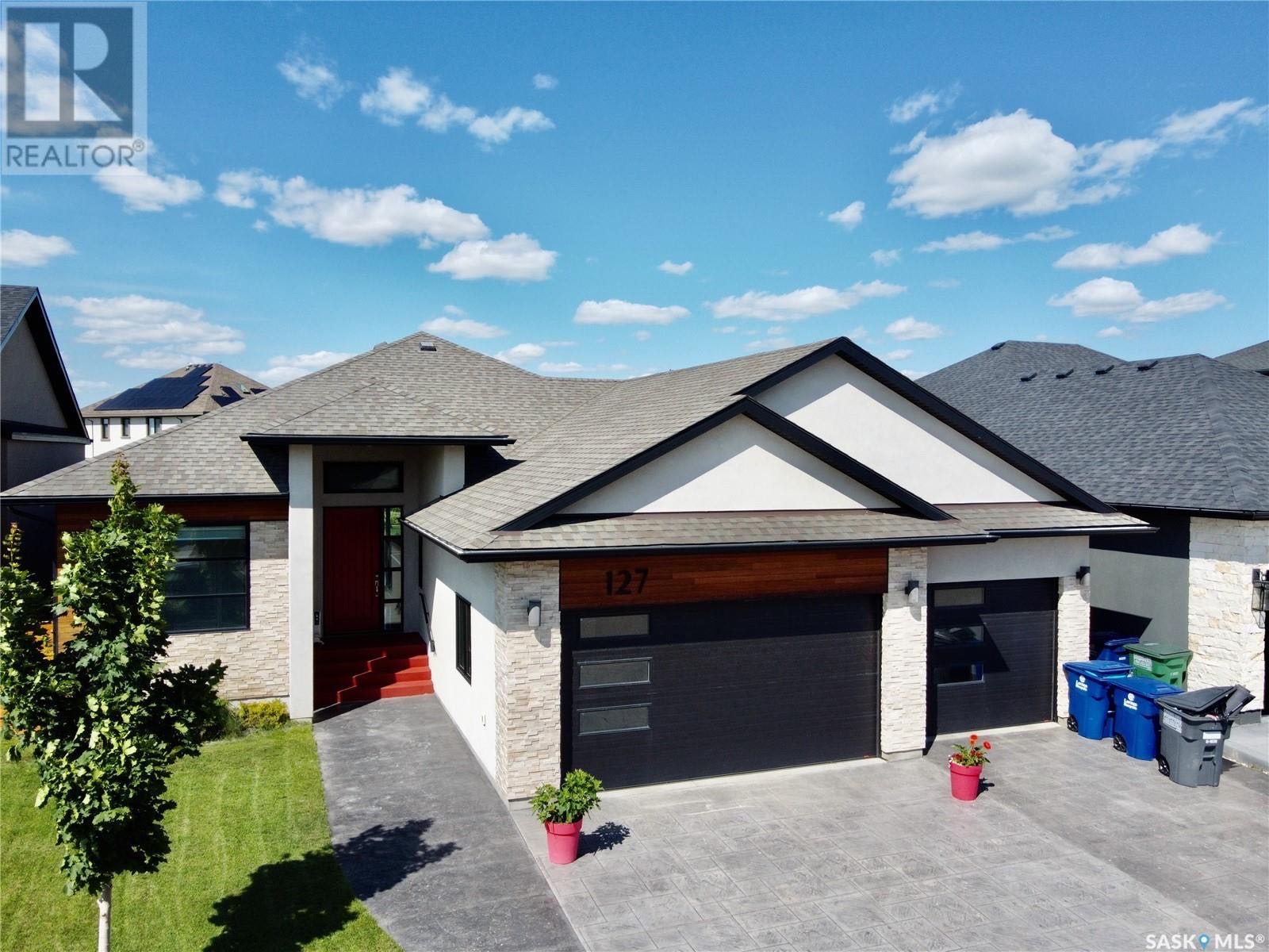 Evergreen社区，近1900尺大平层出售，Walkout地下室，4房3卫三车库 - 2