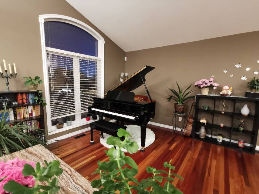 Willowgrove 高性价比五房三卫 Bi-level独立屋出售 - 2