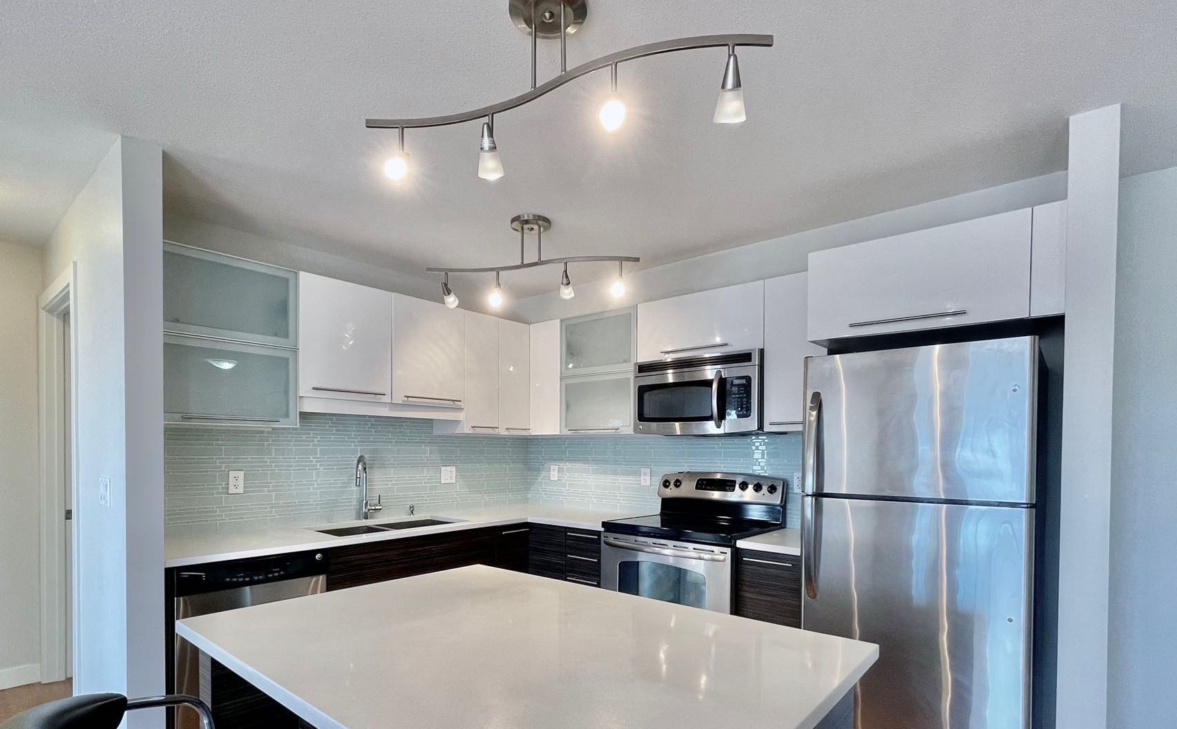 【林与唐地产团队】萨斯卡通Stonebridge社区两室公寓出售 - 3