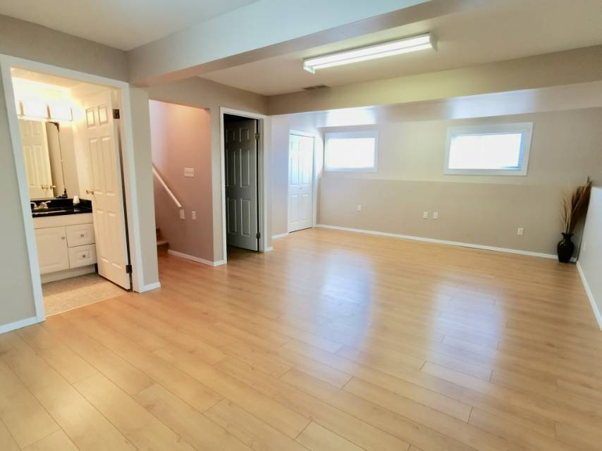 Erindale社区新上市房源——林与唐地产团队 - 6