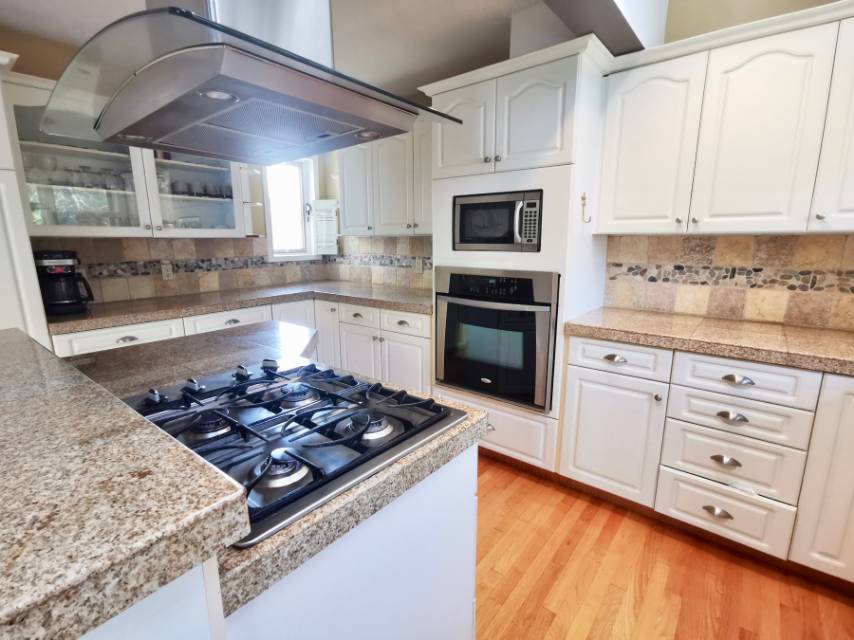 林与唐地产|Lakeview社区|2600尺 5房4卫|自带私家“公园”独栋出售|挂牌价$599900 - 5