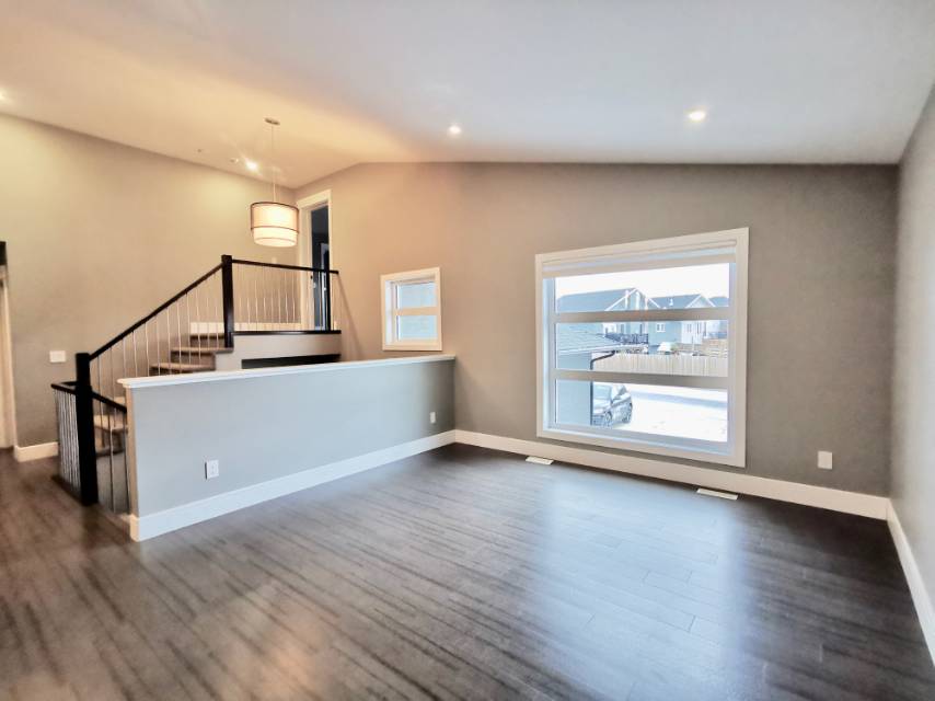 林与唐地产，Rosewood社区|1527尺5室3卫双车库|近小学背靠绿地的大户型独栋出售|挂牌价$559,900 - 4