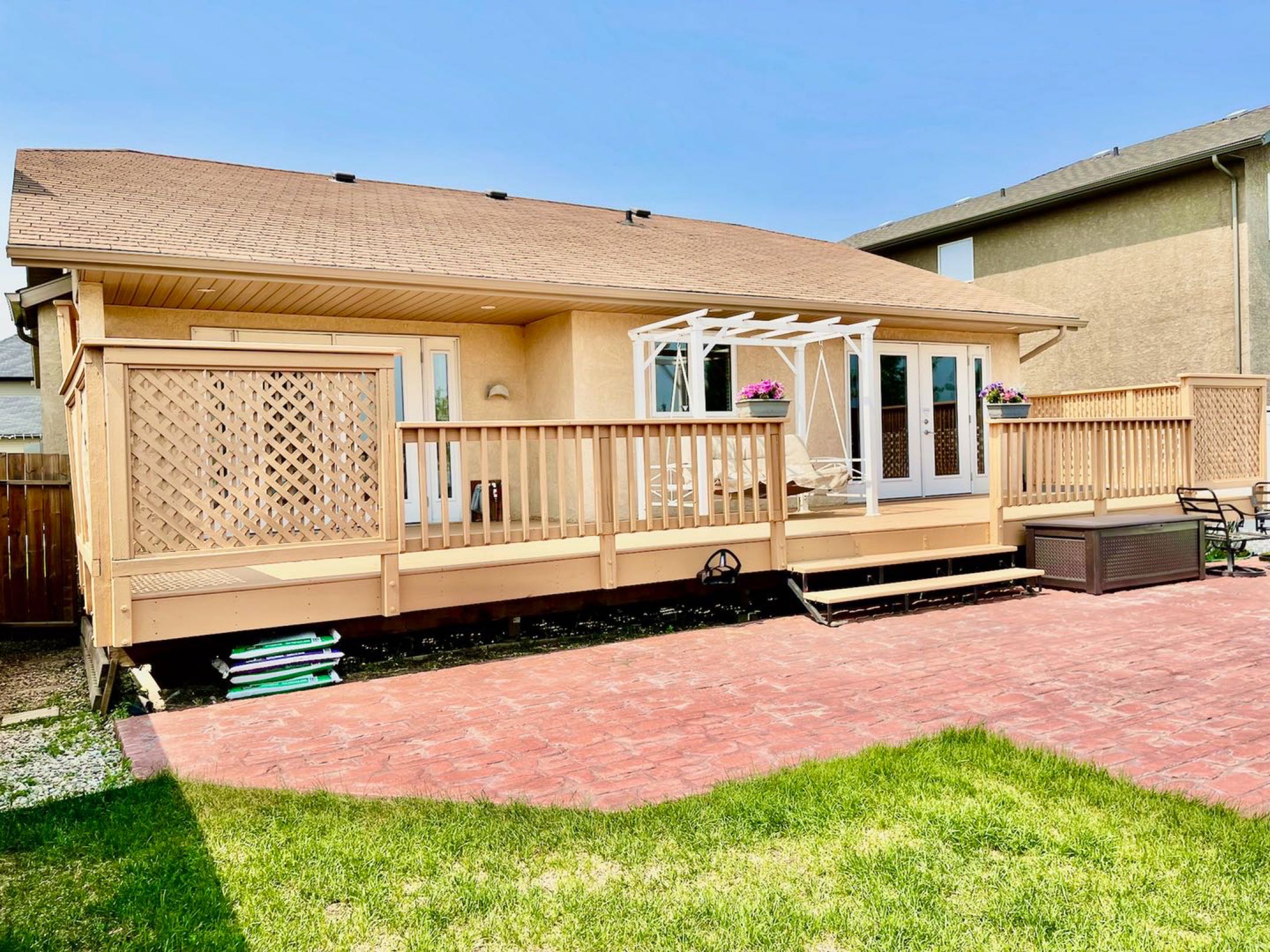 林与唐地产，Willowgrove社区精致平层独栋出售，1200尺，5室3卫双车库，背靠农田，没有邻居，隐私极佳，700米步行至Willowgrove小学！ - 7