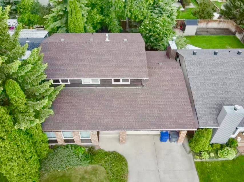 林与唐地产：Lakeview社区近2000尺两层独立屋出售，5房4卫，挂牌价$429900 - 2