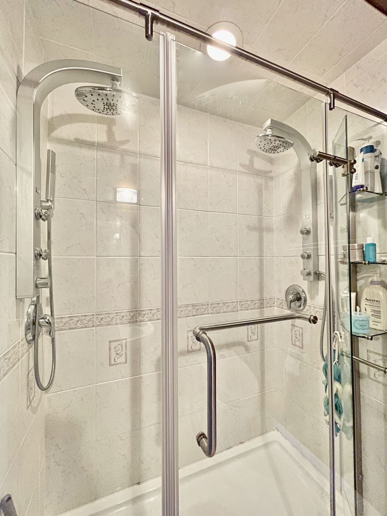 Lakeview社区，1581尺5房3卫大平层独立屋出售。 - 10