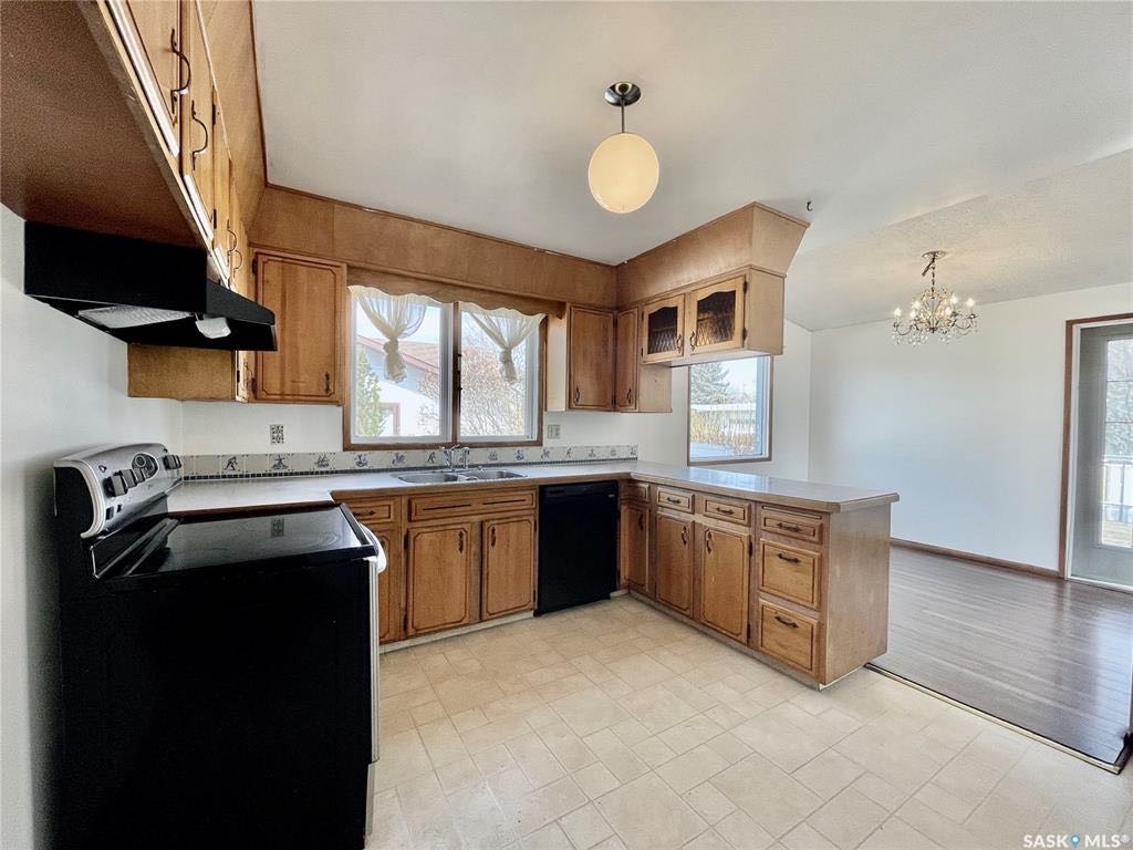 【萨屯房源】Nutana Park独栋出售！$369,900 - 7