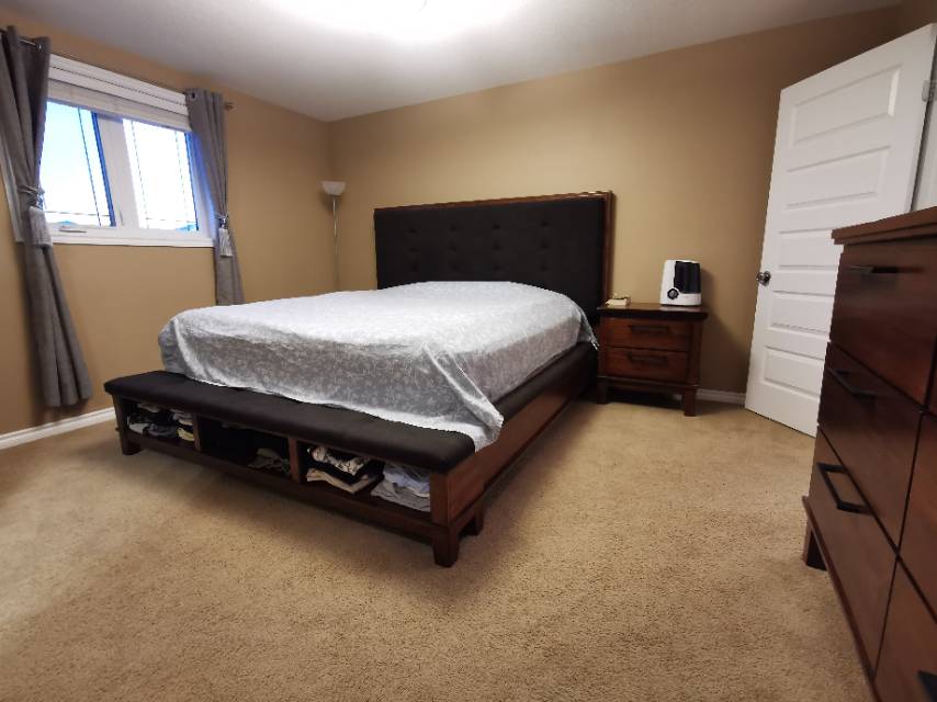 Willowgrove 高性价比五房三卫 Bi-level独立屋出售 - 7