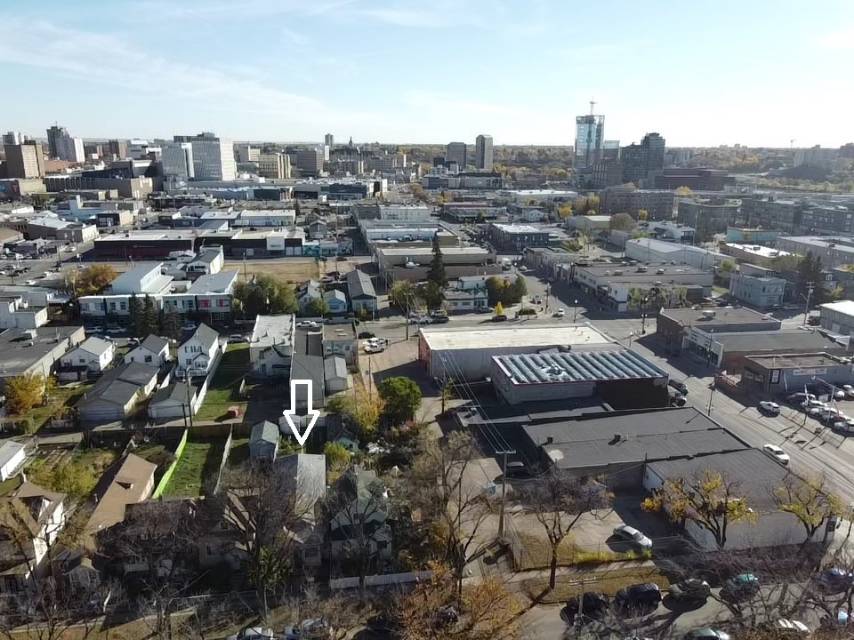 林与唐地产，Downtown独栋出售，1203尺，7室2卫，要价$169900 - 2