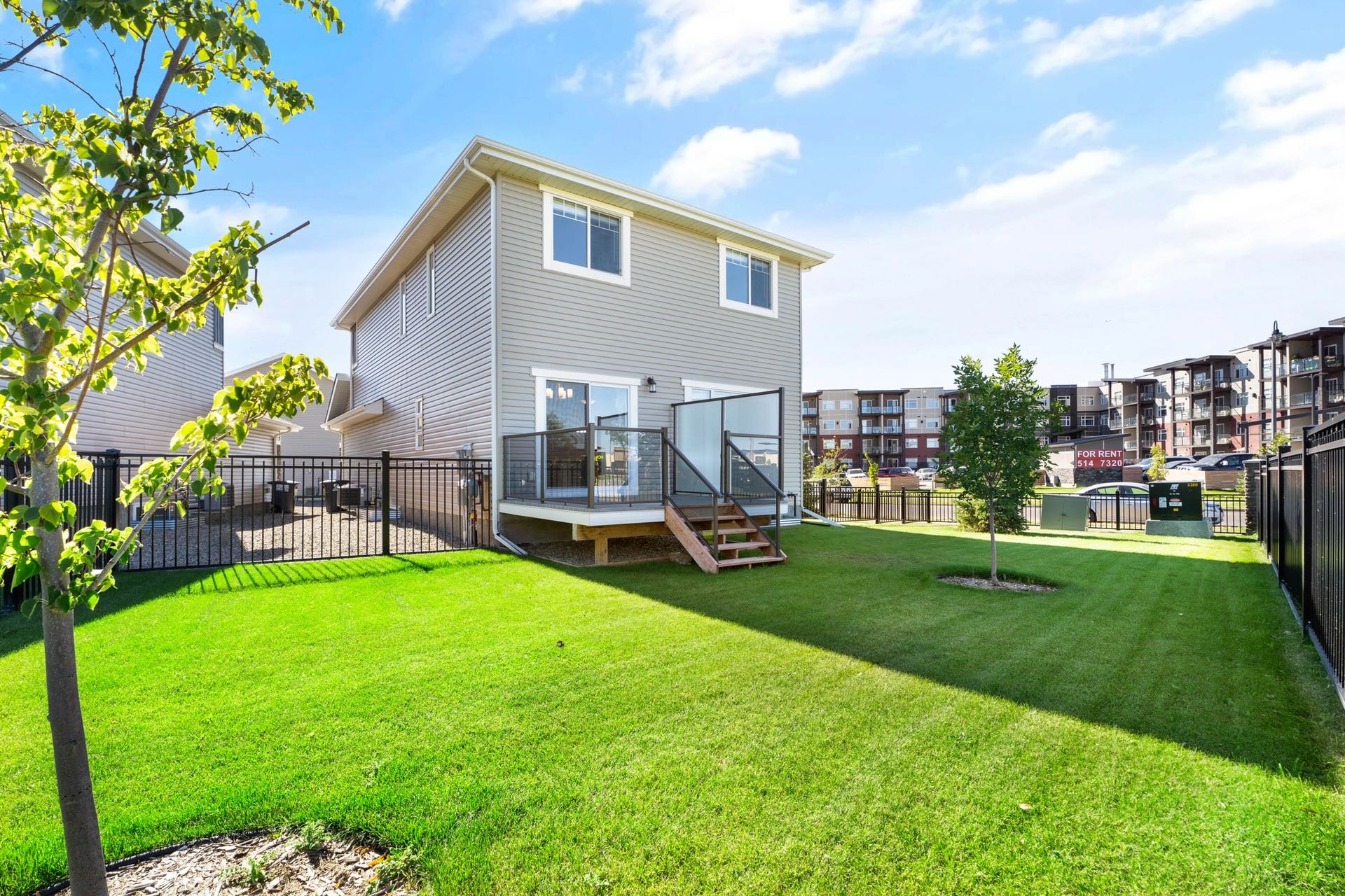 Stonebridge社区，1793尺3房3卫两年新双层独栋出售。步行至小学和商圈不用开车 - 9