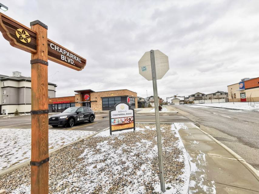 林与唐地产，Martensville小镇|3室1卫双车位|高性价比联排出售|挂牌价$179,900 - 2