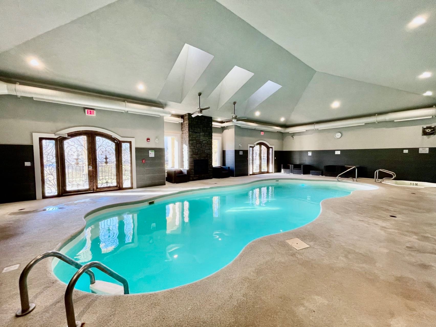 【林与唐地产团队】萨斯卡通Stonebridge社区两室公寓出售 - 9