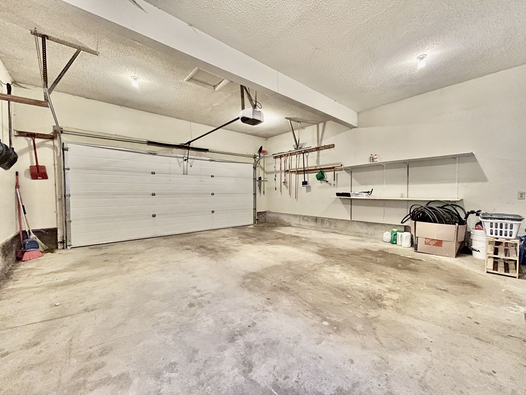 【萨屯房源出售】Lakeview小学对面1735尺5房独栋出售！ - 10