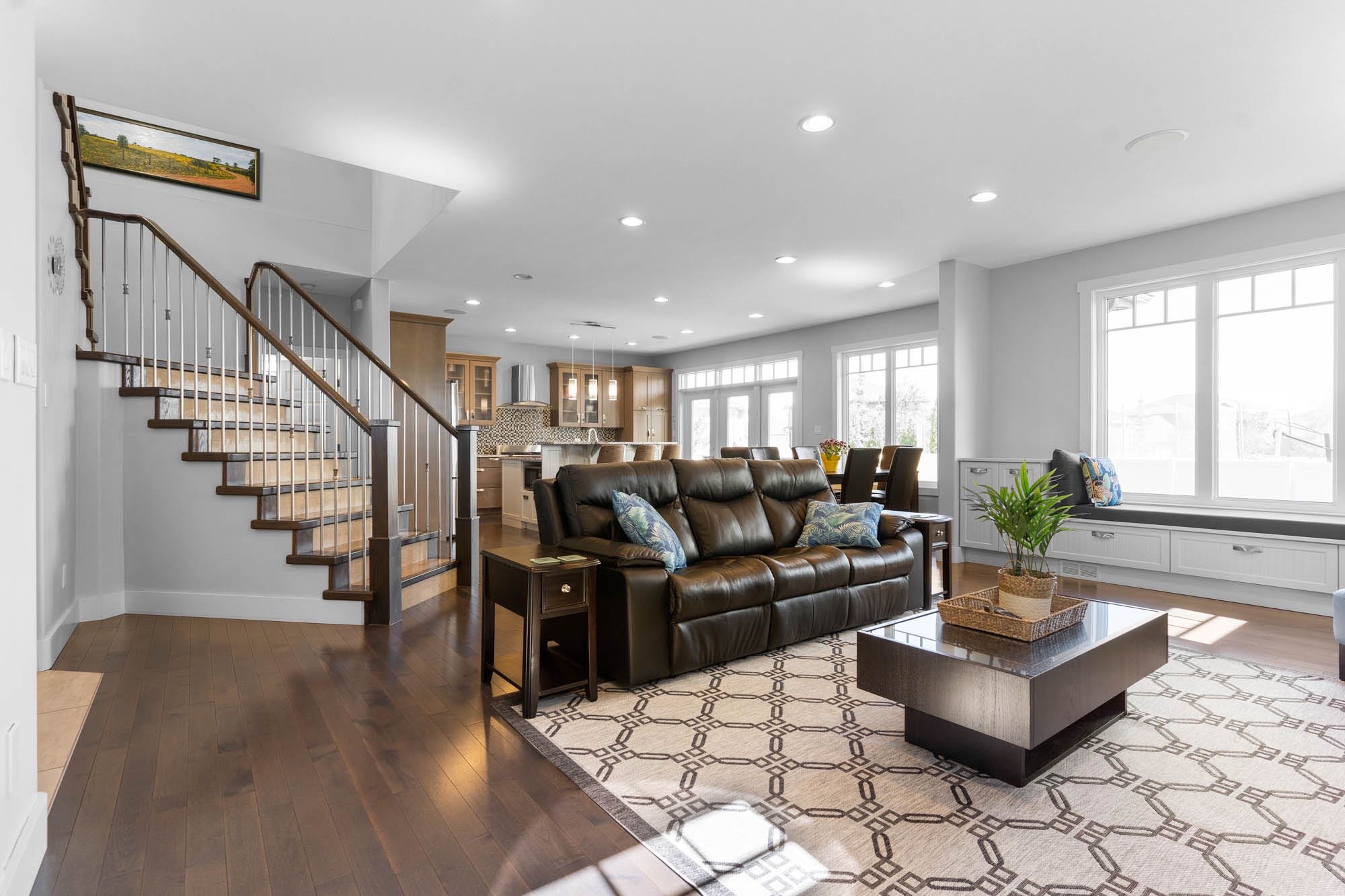 【萨屯房源】 $999,900 业主萨大退休教授，Briarwood社区，2007年，2718尺独栋，带家具出售！ - 2