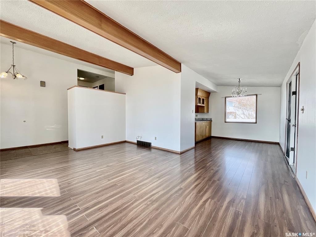 【萨屯房源】Nutana Park独栋出售！$369,900 - 5