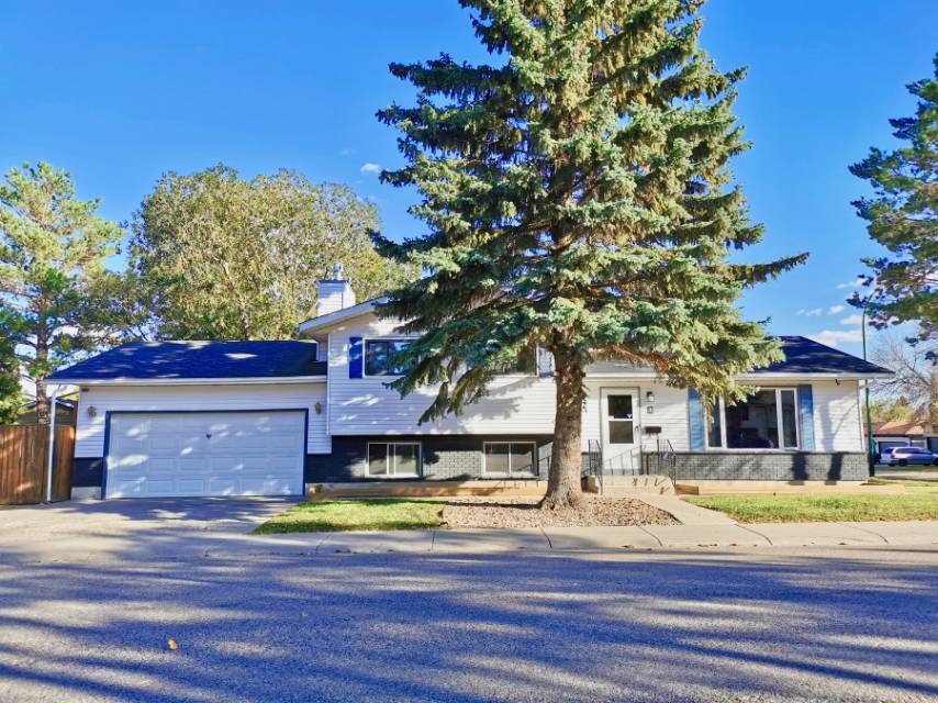 林与唐地产， Wildwood社区|1207尺4房3卫双车库|四层错层独栋出售|挂牌价$379900 - 2