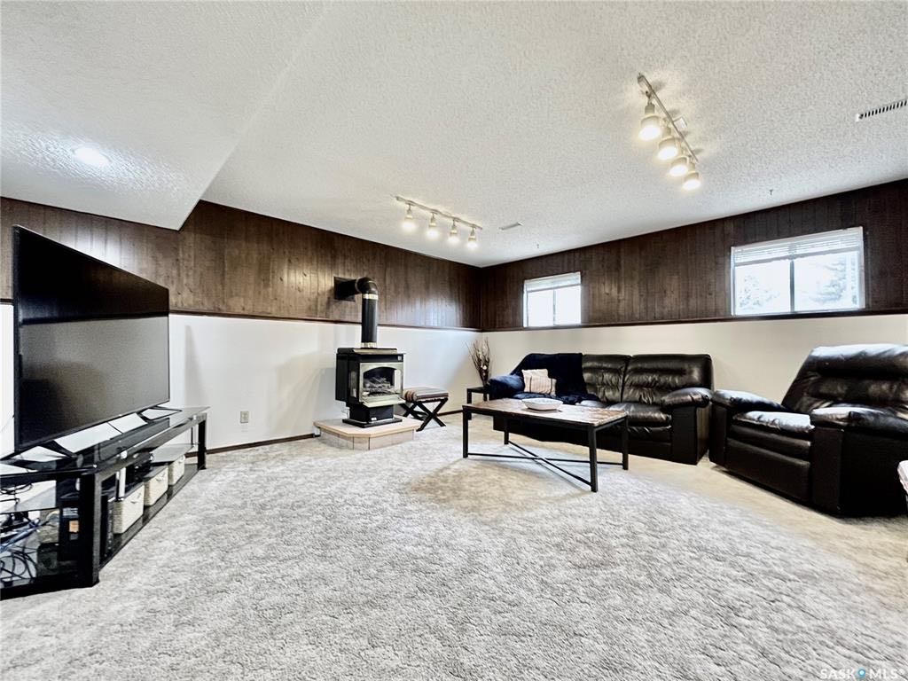 【萨屯房源】$389,900| Lakeridge社区, 1985年，1070尺，四层错层独栋出售。4房3卫超大双车库！ - 7