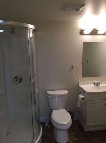 出租离大学步行五分钟的地下室 - 6