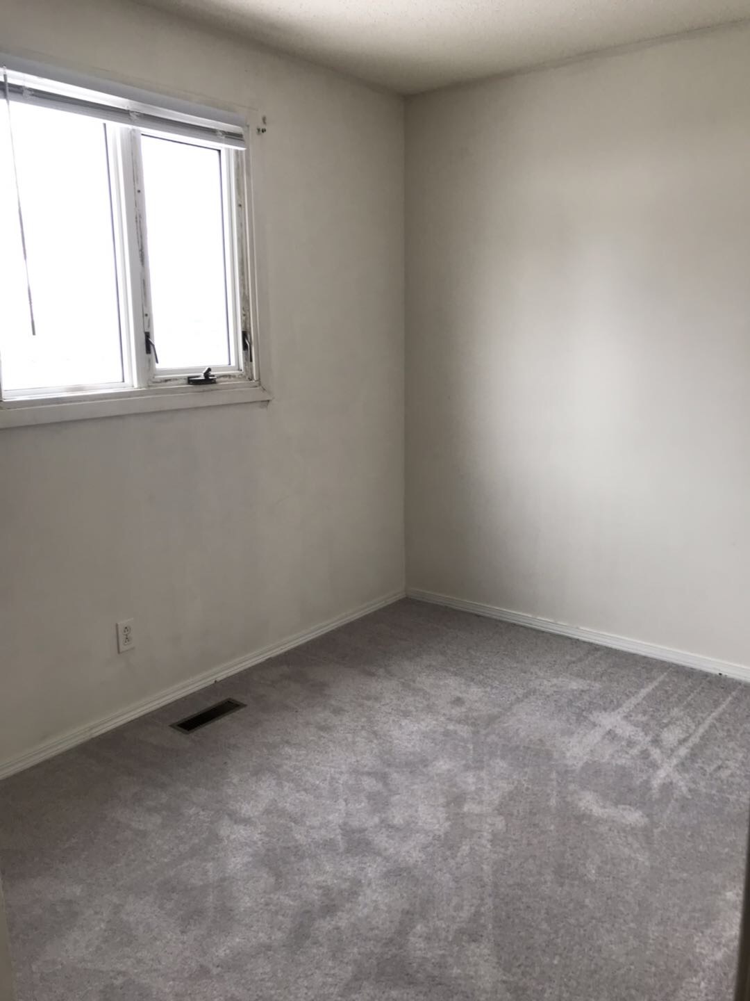 3房一厅2卫房子招租，有车库 - 7