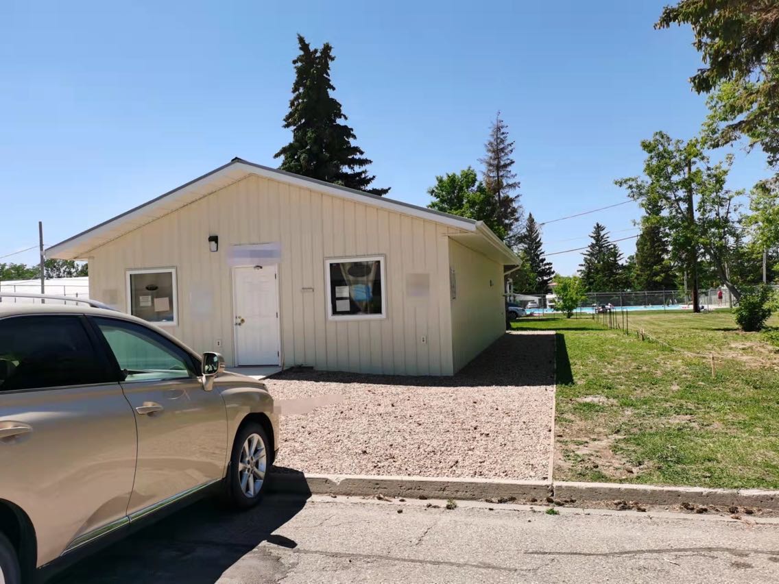 邻近里贾纳富裕东区商铺优惠出租