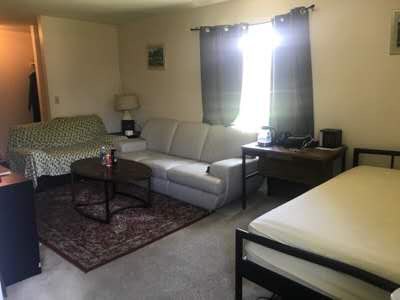 近U of R联排townhouse整租！ - 2