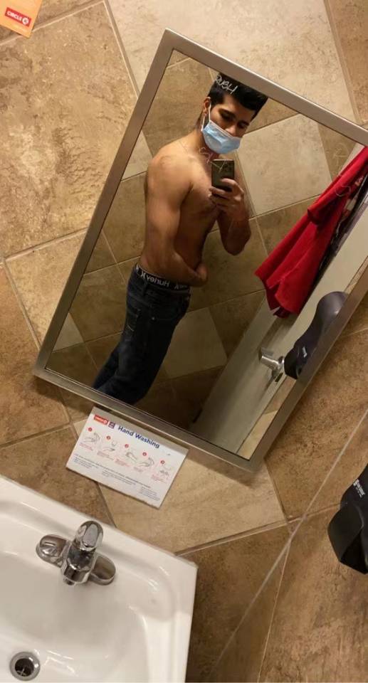 华人私人教练推荐帮助我减脂增肌的华人教练。曾在motion fitness 微信yidong_w