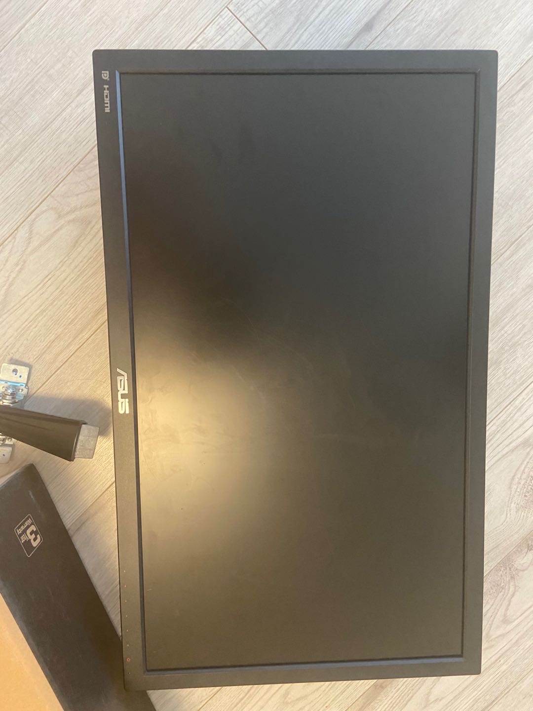 华硕24寸 显示器