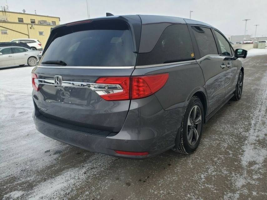 2020本田奥德赛高配准新只有3500公里 - 3