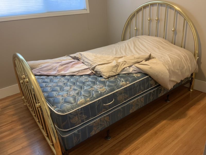 full size 和 twin size 床架/床垫 - 4