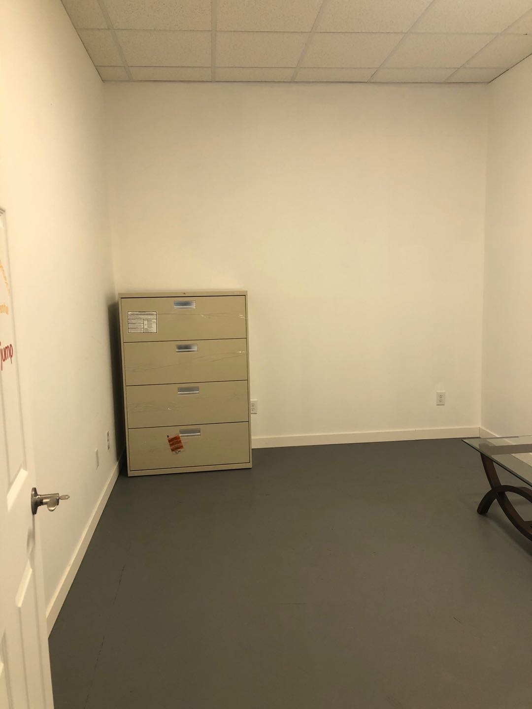 办公室，展厅出租 - 3