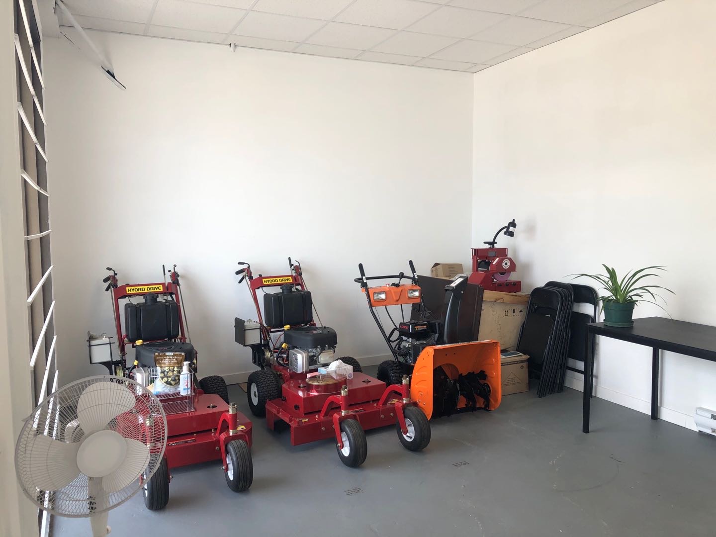 办公室，展厅出租 - 2