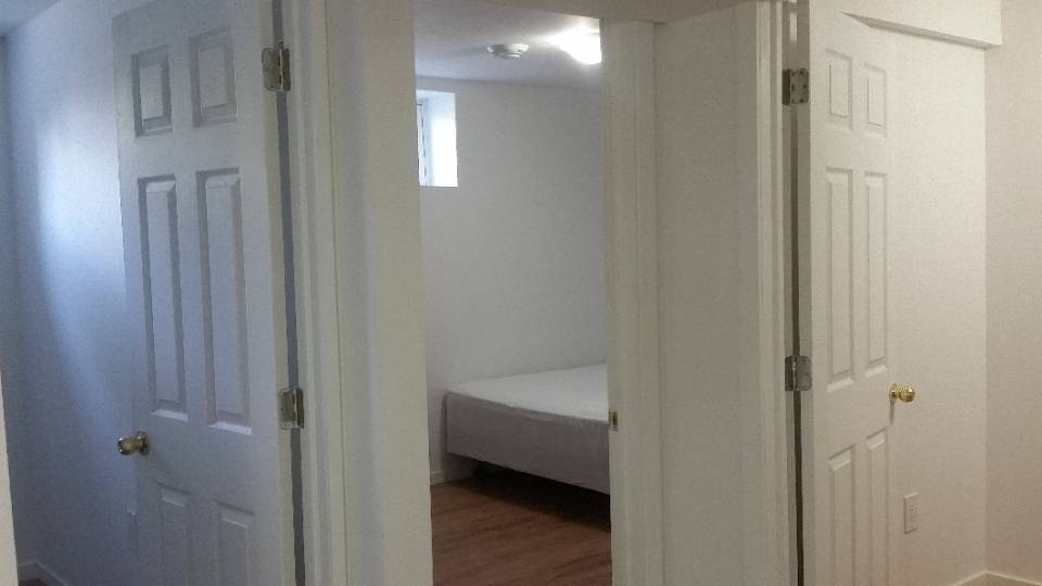 Market Mall 旁全独立两室出租 全包带家具 可立即拎包入住 - 8