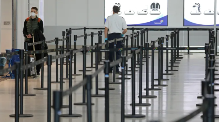 航空公司的交易意味着纳税人再次承担了加拿大企业的风险
