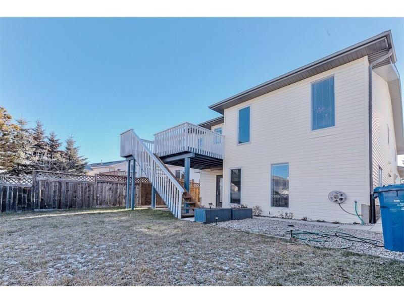 西北Hampton superstore旁两室一厅一厨一卫walkout basement出租