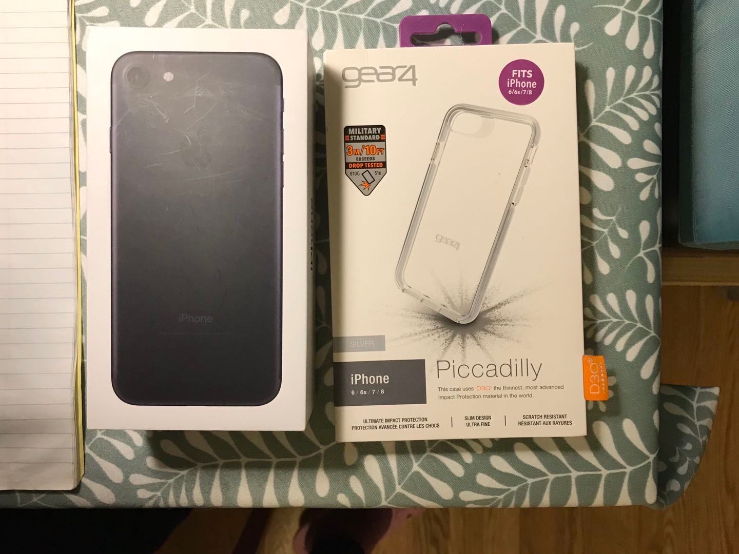 全新iPhone7一部 - 2