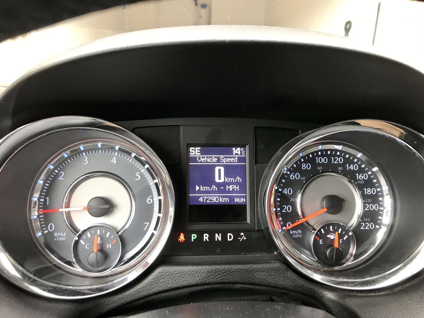 2016 Chrysler Town & Country Touring-L - 5