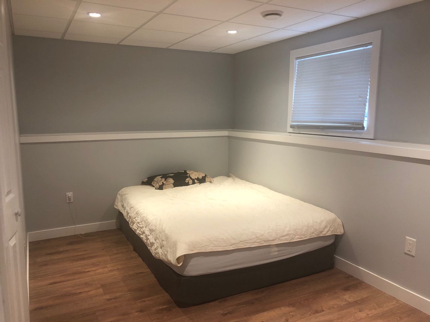 独立house半地下室一室一厅招租 - 2