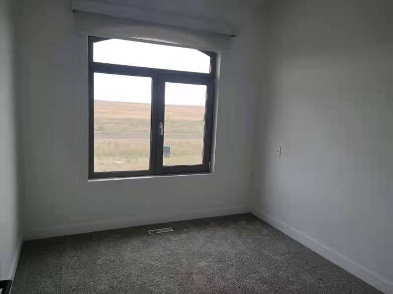 Dundurn近黑带湖 全新2卧2卫Townhouse 出租 - 9