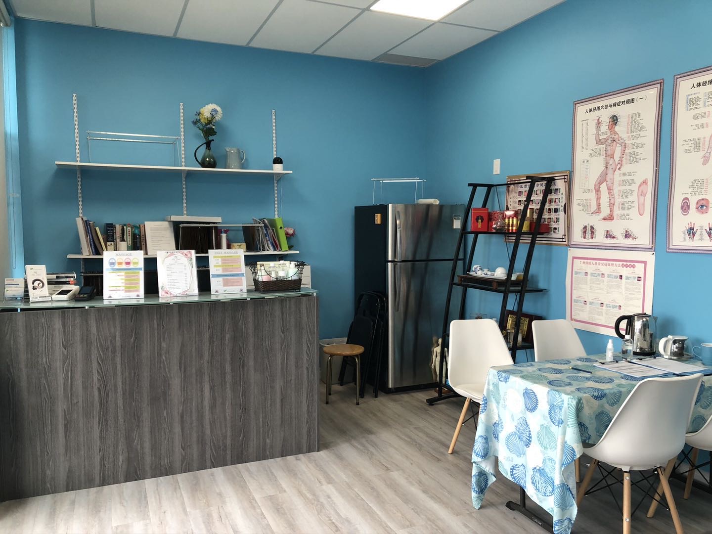萨屯美甲店出售 $ 279000